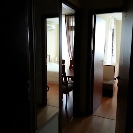 Siana 3 Suits Apartment