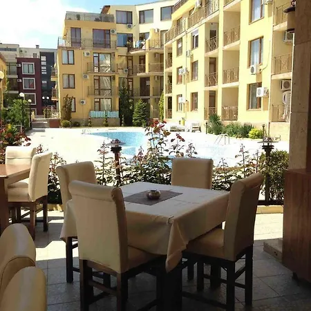 Siana 3 Suits Apartment *