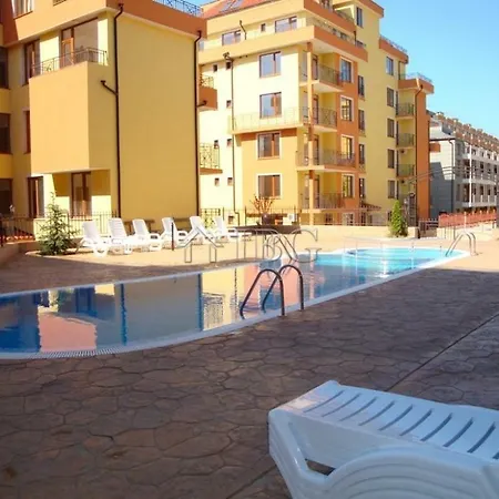 Siana 3 Suits Apartment *