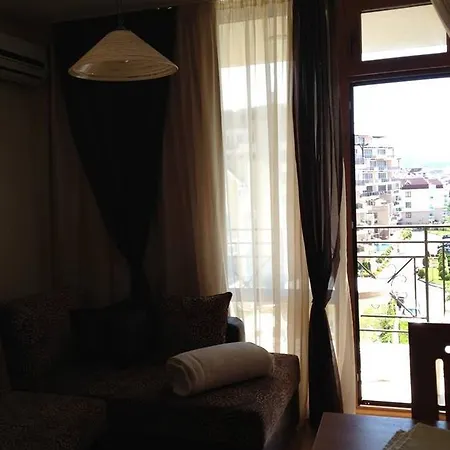 Siana 3 Suits Apartment شقة سفيتي فلاس
